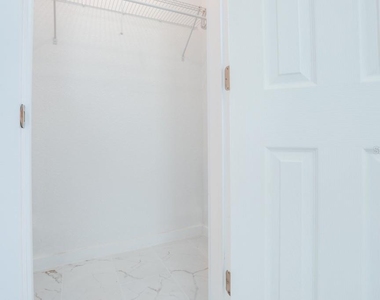 80 144th Avenue - Photo Thumbnail 28