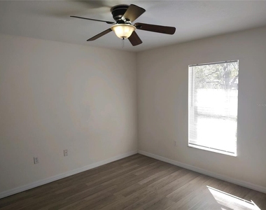 11267 Old Squaw Avenue - Photo Thumbnail 14