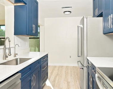 1112 Kenisco Road - Photo Thumbnail 5
