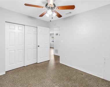 172 38th Avenue Se - Photo Thumbnail 16