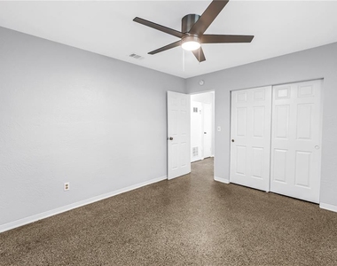 172 38th Avenue Se - Photo Thumbnail 14