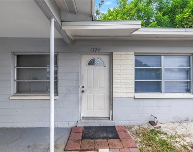 172 38th Avenue Se - Photo Thumbnail 1