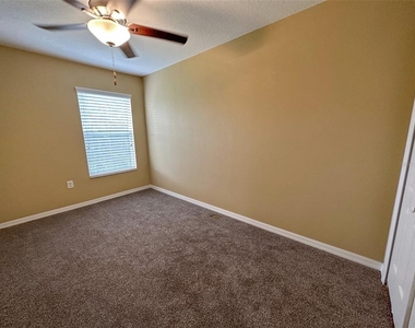 11801 Castine Street - Photo Thumbnail 41