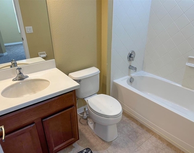 11801 Castine Street - Photo Thumbnail 45
