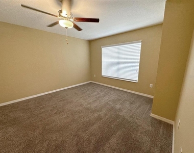 11801 Castine Street - Photo Thumbnail 37