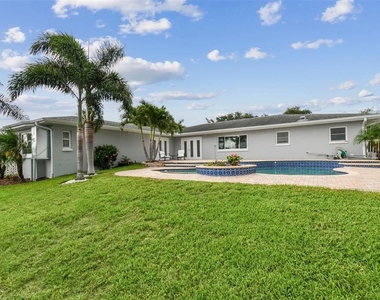 3938 Versailles Drive - Photo Thumbnail 52