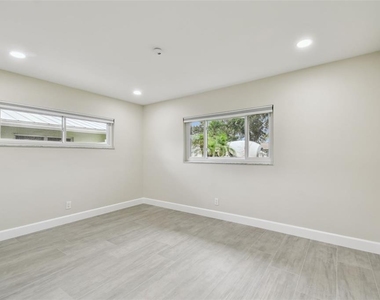 3938 Versailles Drive - Photo Thumbnail 41