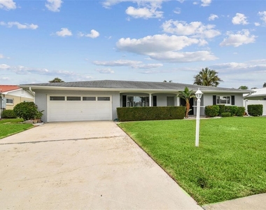 3938 Versailles Drive - Photo Thumbnail 5