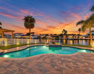3938 Versailles Drive - Photo Thumbnail 1
