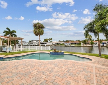 3938 Versailles Drive - Photo Thumbnail 46