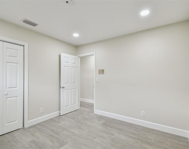 3938 Versailles Drive - Photo Thumbnail 38