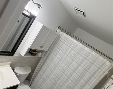 115 112th Avenue Ne - Photo Thumbnail 7