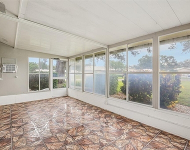 3212 38th Way S - Photo Thumbnail 17