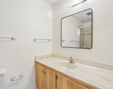 3212 38th Way S - Photo Thumbnail 10