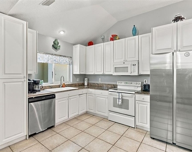 314 10th Avenue - Photo Thumbnail 7