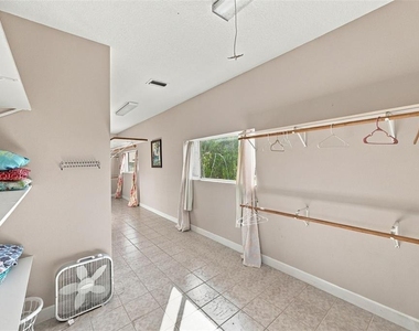 314 10th Avenue - Photo Thumbnail 39