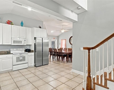 314 10th Avenue - Photo Thumbnail 5