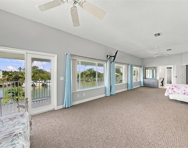 314 10th Avenue - Photo Thumbnail 36