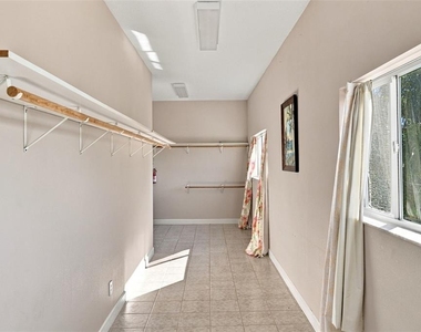 314 10th Avenue - Photo Thumbnail 40