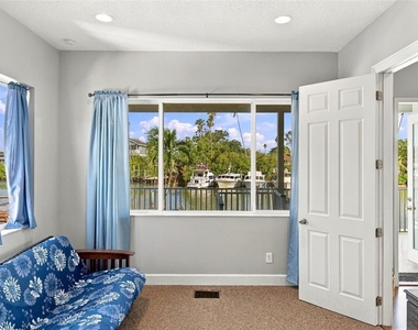 314 10th Avenue - Photo Thumbnail 22