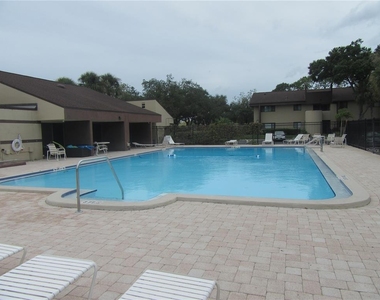 875 S Village Drive N - Photo Thumbnail 32