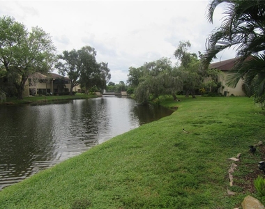 875 S Village Drive N - Photo Thumbnail 38