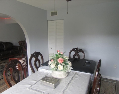 875 S Village Drive N - Photo Thumbnail 16
