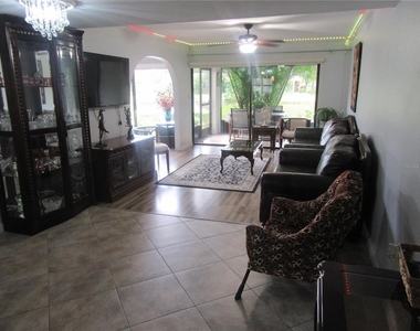 875 S Village Drive N - Photo Thumbnail 7