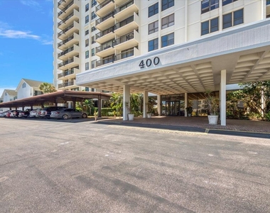 400 Island Way - Photo Thumbnail 22