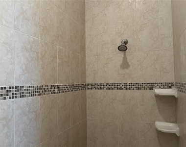 635 Kenneth Way - Photo Thumbnail 21