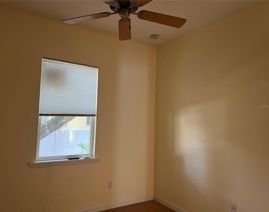 635 Kenneth Way - Photo Thumbnail 28