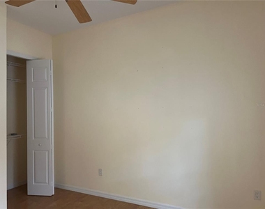 635 Kenneth Way - Photo Thumbnail 27