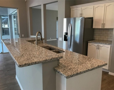 3703 Turkey Oak Drive - Photo Thumbnail 9