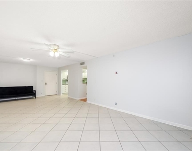 255 Dolphin Point - Photo Thumbnail 62