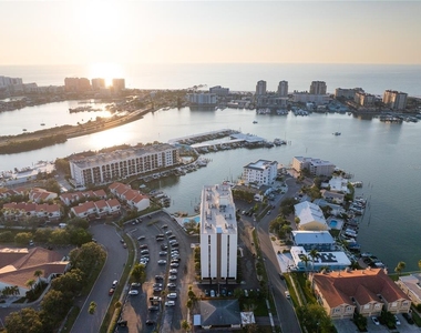 255 Dolphin Point - Photo Thumbnail 14