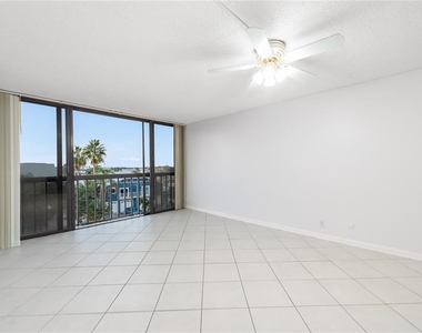 255 Dolphin Point - Photo Thumbnail 59