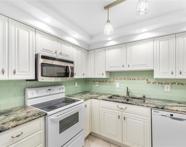 255 Dolphin Point - Photo Thumbnail 49