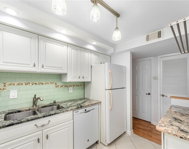 255 Dolphin Point - Photo Thumbnail 50