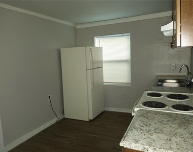 3635 State Road 60 E - Photo Thumbnail 17