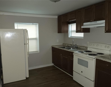 3635 State Road 60 E - Photo Thumbnail 16