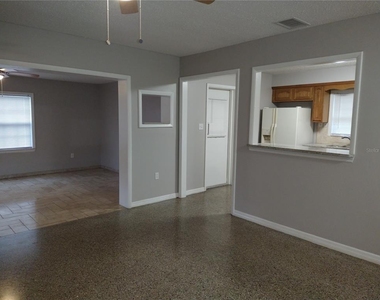 431 Highland Drive - Photo Thumbnail 2