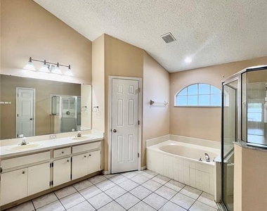 2413 Needham Drive - Photo Thumbnail 14