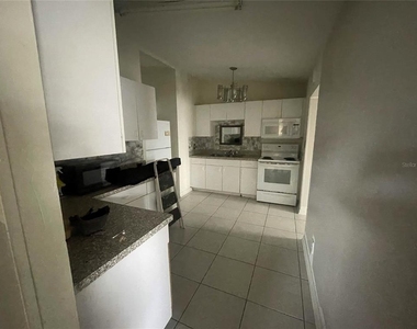 3411 W Grace Street - Photo Thumbnail 4