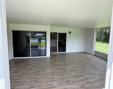 5440 Lady Bug Lane - Photo Thumbnail 11