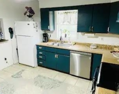 1510 E Jean Street - Photo Thumbnail 4