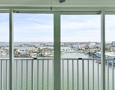 400 64th Avenue - Photo Thumbnail 1