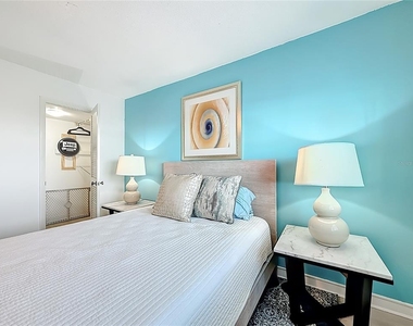 400 64th Avenue - Photo Thumbnail 25