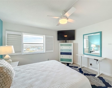 400 64th Avenue - Photo Thumbnail 22