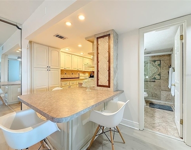 400 64th Avenue - Photo Thumbnail 12