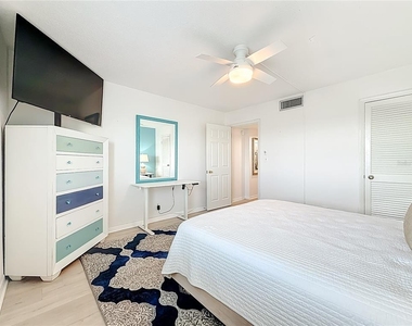 400 64th Avenue - Photo Thumbnail 23